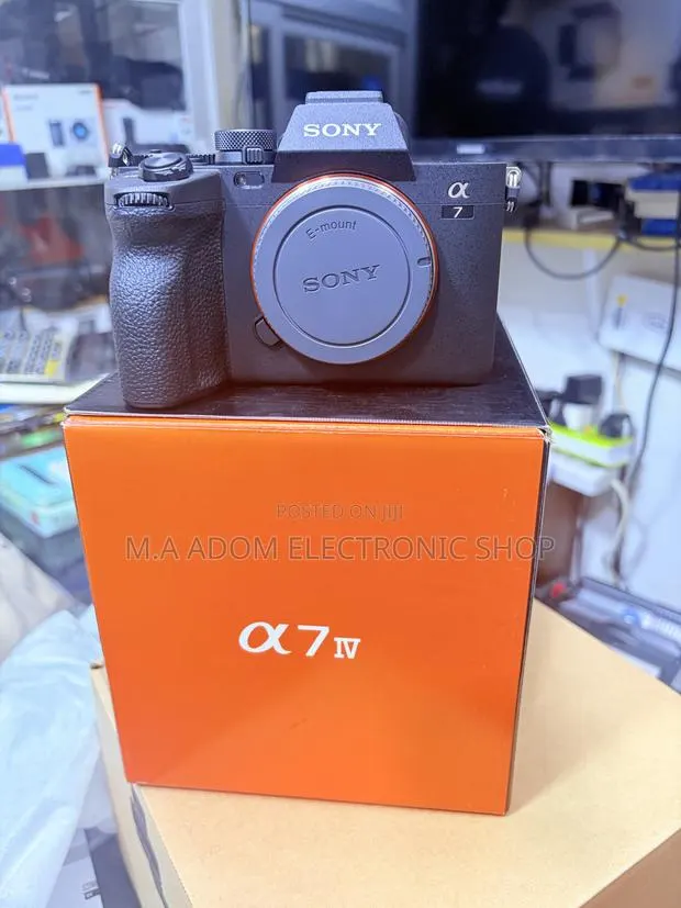 Sony Alpha 7 IV Full-Frame Mirrorless Interchangeable Lens Camera · Photo 1