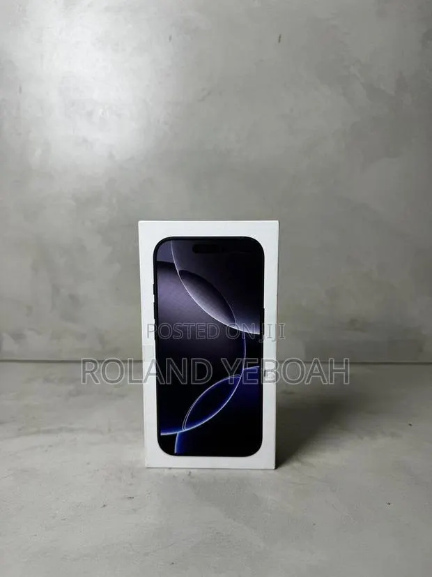 New Apple iPhone 16 Pro Max 1 TB Gray · Photo 1