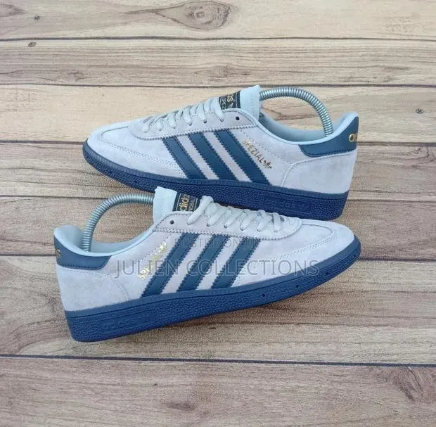 Adidas Spezial Royal Blue White · Photo 1