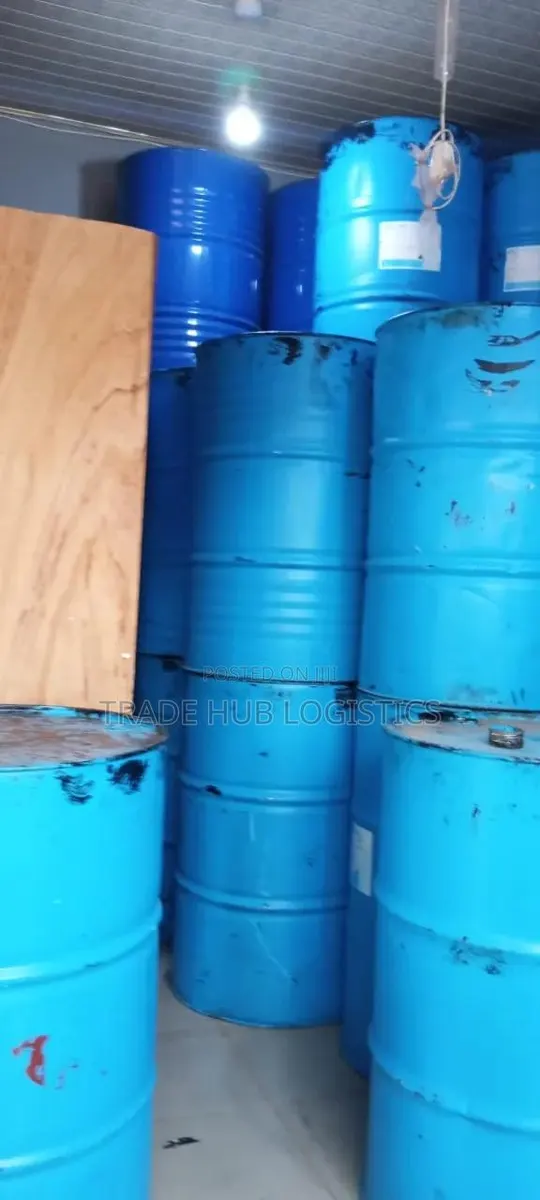 Metal Barrel and Ibc Available · Photo 1