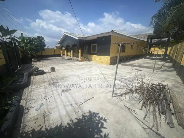 4bdrm House in East Legon, Adjiriganor for rent · Photo 1