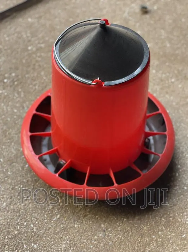 Poultry Feeder (12kg) · Photo 1