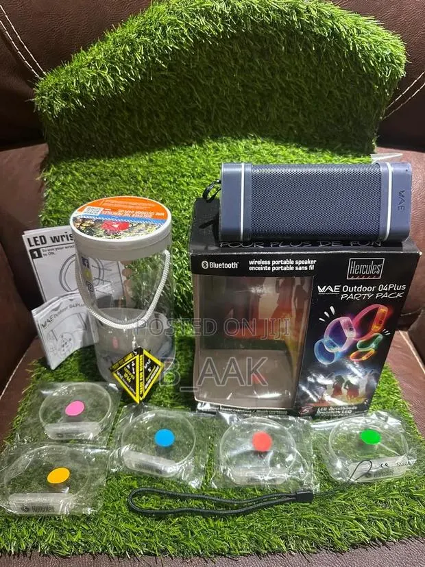Hercules WAE Outdoor 04Plus Party Pack Rechargeable Bluetooth Speaker · Photo 1