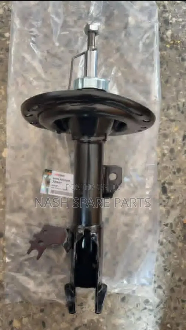 Toyota Camry 2012 - 2017 Front Shock Absorber · Photo 1
