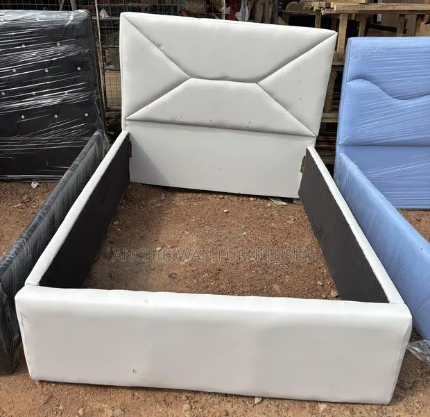 White Tap Bed ( Cash on Delivery) · Photo 1