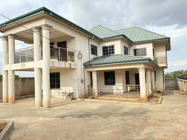 4bdrm Apartment in Kaase Oti, Kumasi Metropolitan for rent · Photo 1