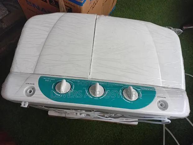Energy-Efficient Washing Machine · Photo 1