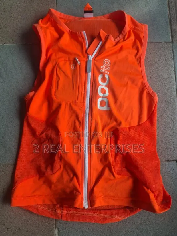 POC POCito VPD Air B-4 Kids Protection Vest · Photo 1
