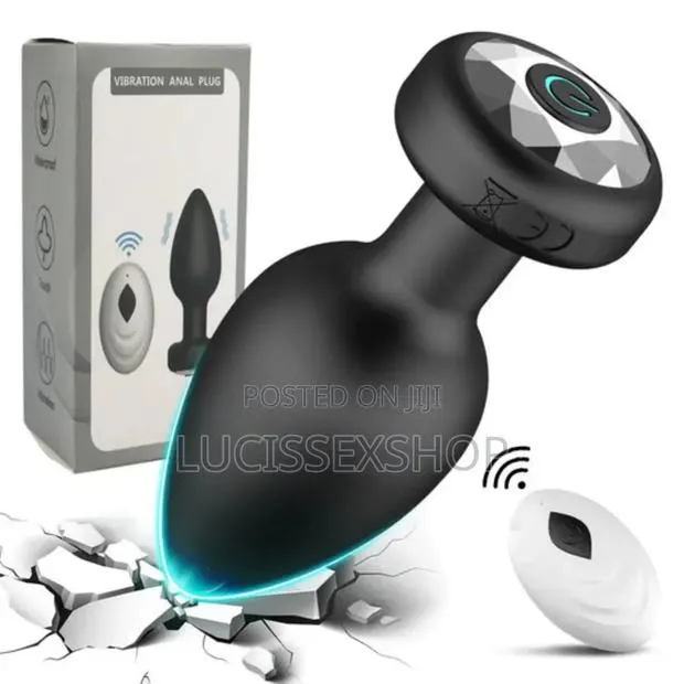 Silicone Vibrating Anal Plug · Photo 1