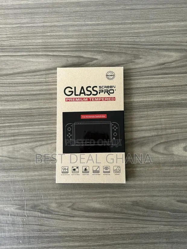 Nintendo Switch Lite Screen Protector · Photo 1
