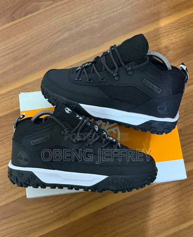 Original Timberland Motion 6 Black and White · Photo 1