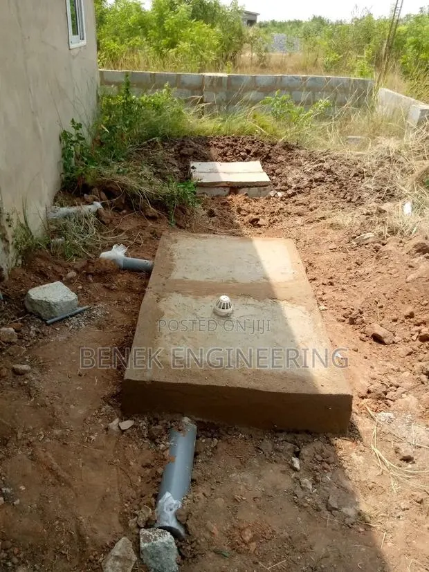 Biodigester/Biofil Toilet Construction · Photo 1