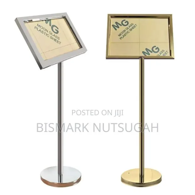 Showcase Menu/Sign Holder · Photo 1