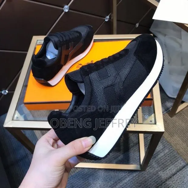 Original Hermes Kris Black/White · Photo 1