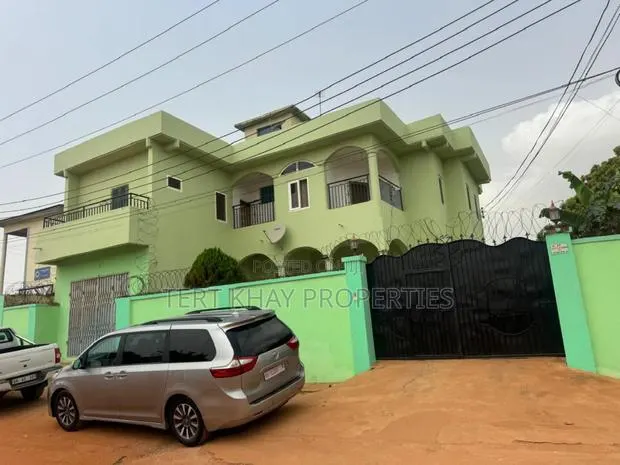 11bdrm House in Sahara, Dansoman for sale · Photo 1