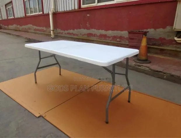 Plastic Foldable Table · Photo 1
