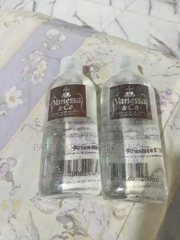 Vanessa Co Sex Lube · Photo 1