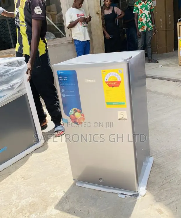 Order New Midea Single Door Table Top Refrigerator 93l · Photo 1