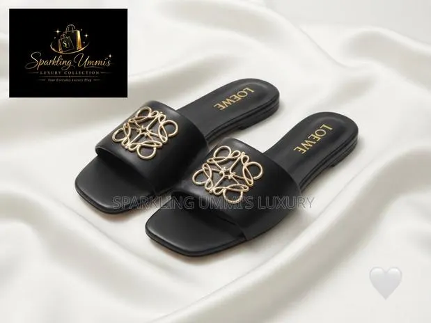 Quality Grade Loewe Sandals · Photo 1