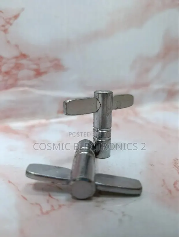 Universal Drum Tuning Key for Drum Kits · Photo 1