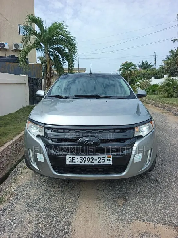 Ford Edge Limited 4dr AWD (3.5L 6cyl 6A) 2012 Gray · Photo 1