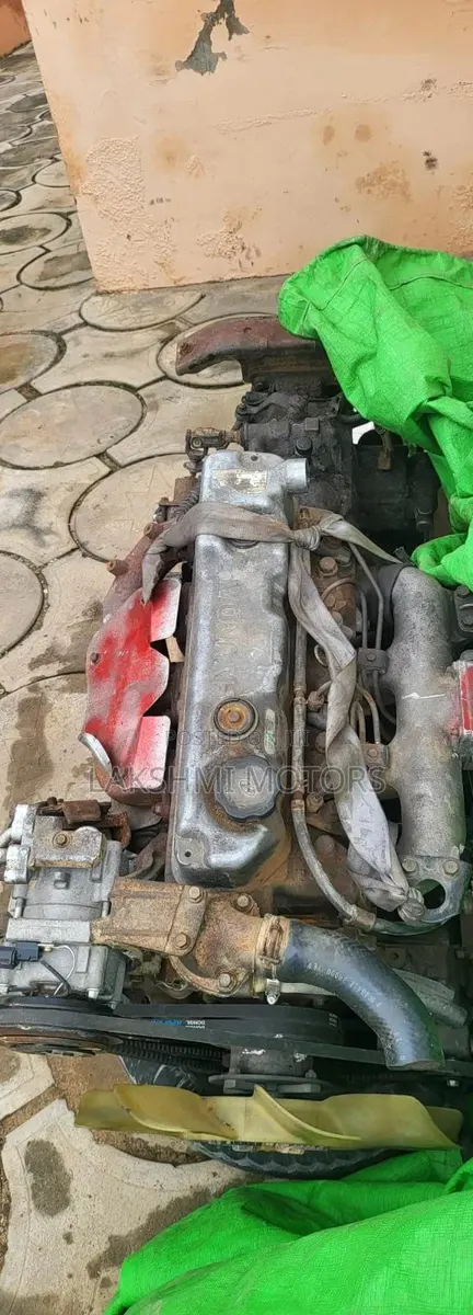 Mighty and Rexton Benz Engine · Photo 1