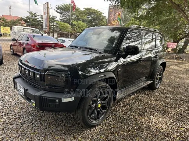 Jetour T2 2.0 Petrol AWD 2025 Black · Photo 1