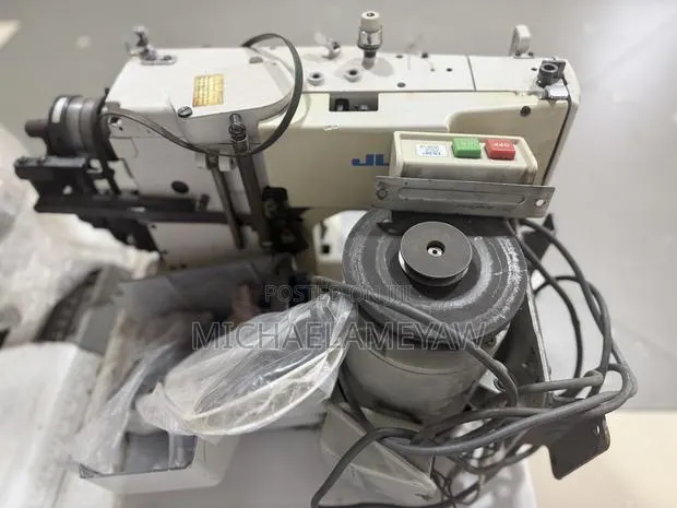 Juki LBH-781 · Photo 1