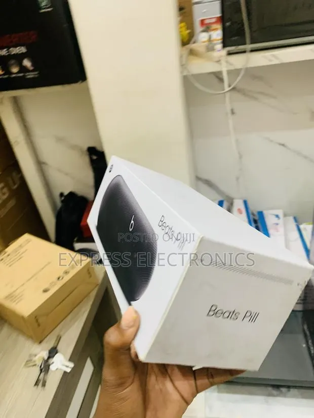 Unlimited Entertainment With Beat Pill - Portable Bluetooth Wireless · Photo 1