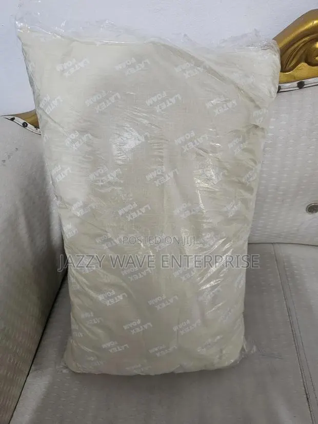 Latex Foam Pillow · Photo 1