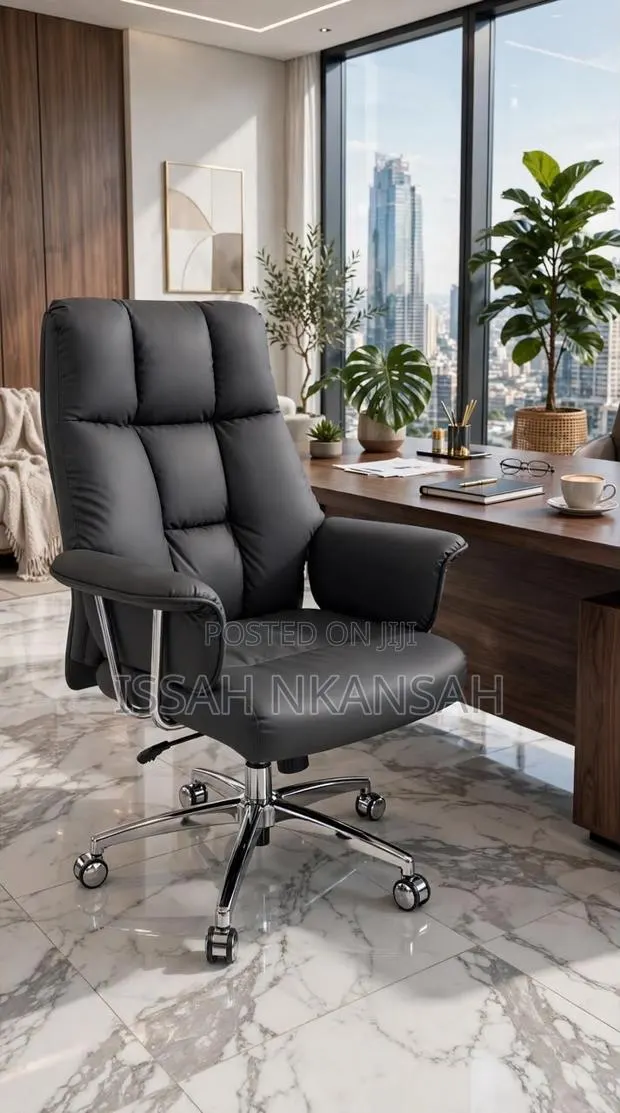 High Back Executive Office Chair · Photo 1
