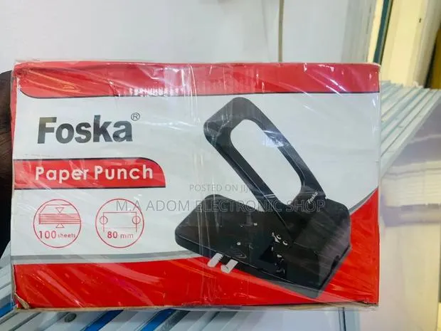 Authentic Foska Office Heavy Duty Metal Manual Paper Punch. · Photo 1