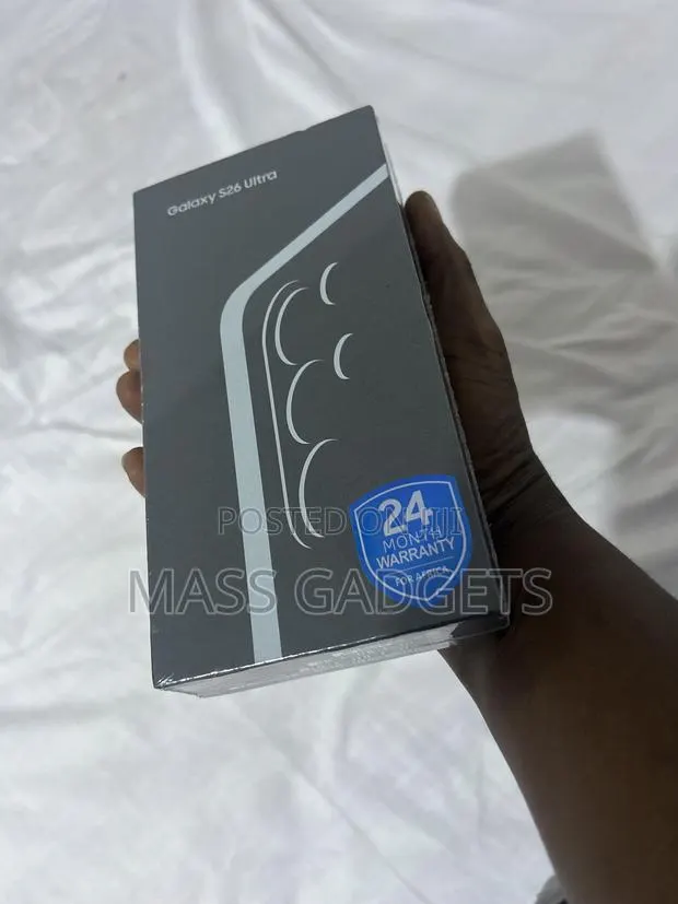 New Samsung Galaxy S26 Ultra 5G 1 TB Black · Photo 1