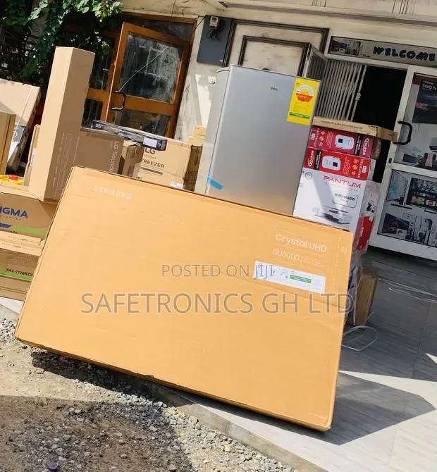 Choose Classic Samsung 55 Inch Crystal Uhd Du8000 Tizen Os Smart Tv · Photo 1
