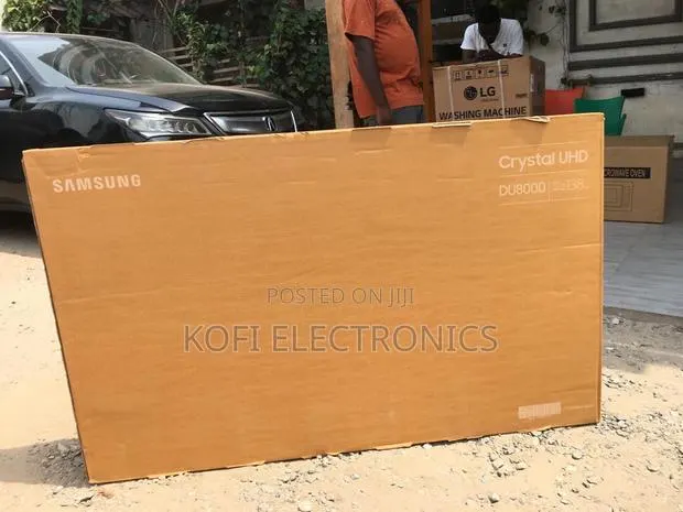 Immersive 55” Uhd Samsung Tv · Photo 1
