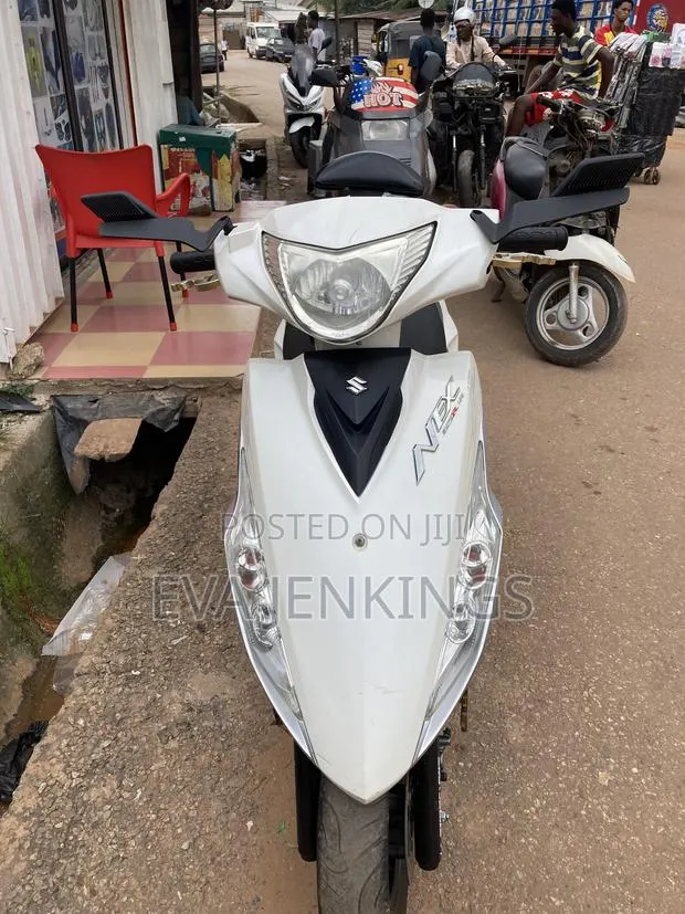 New Suzuki Smash 2020 White · Photo 1