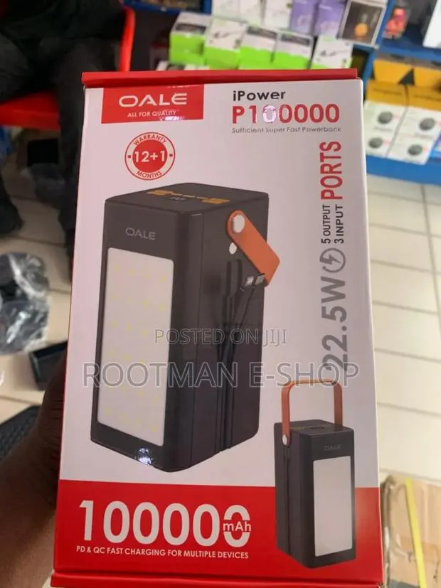 Ipower P100000 Portable Power Station ( 100,000mah Capacity) · Photo 1