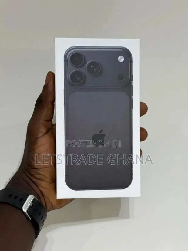 New Apple iPhone 18 Pro Max 256 GB Black · Photo 1