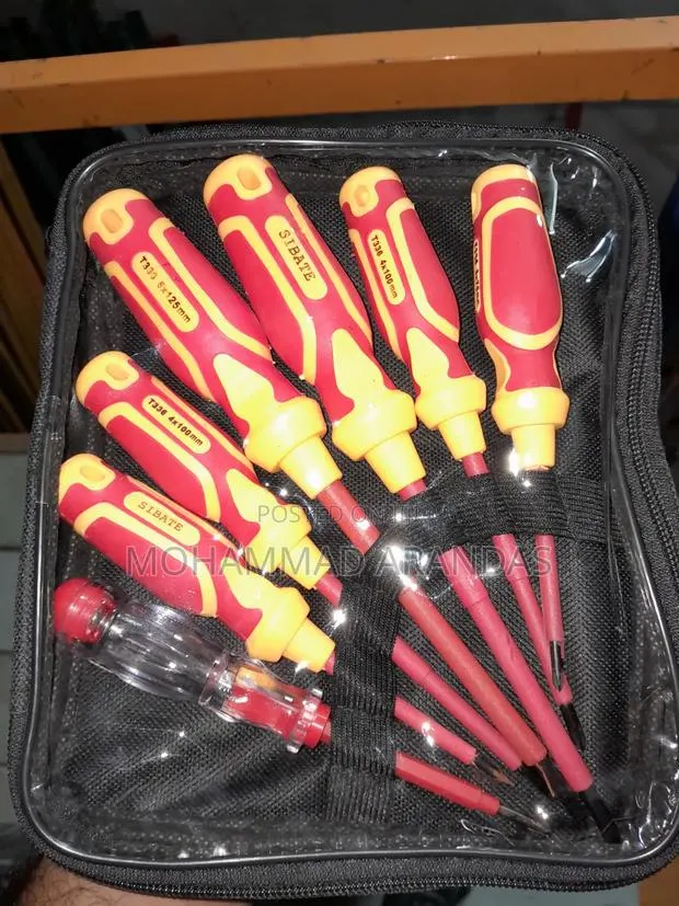 Insulated Screw Drivers Set · Photo 2