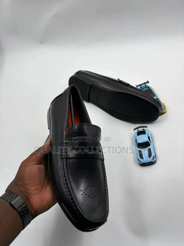 Clarks Leather Black · Photo 1
