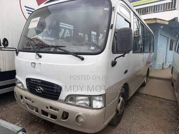 Hyundai County 2016 · Photo 1