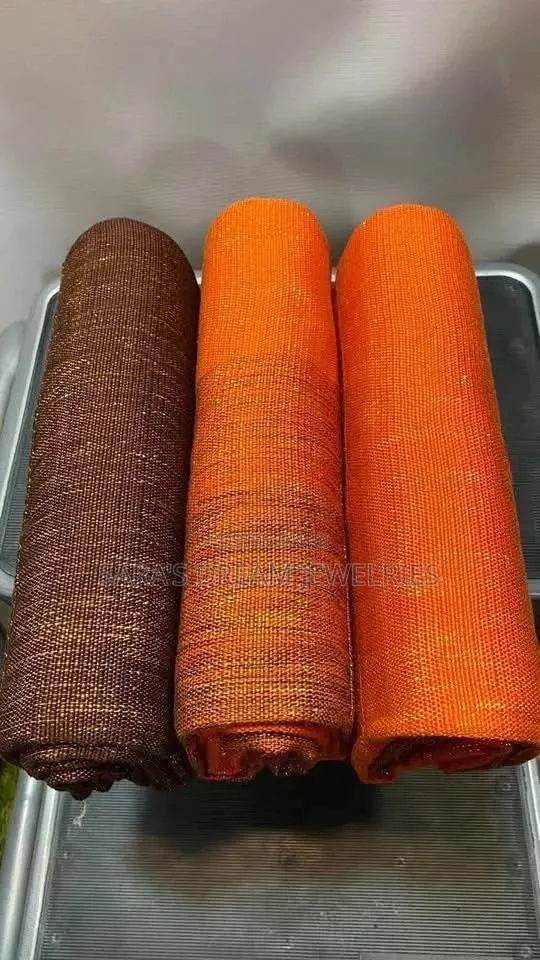 Ombre Kente · Photo 1