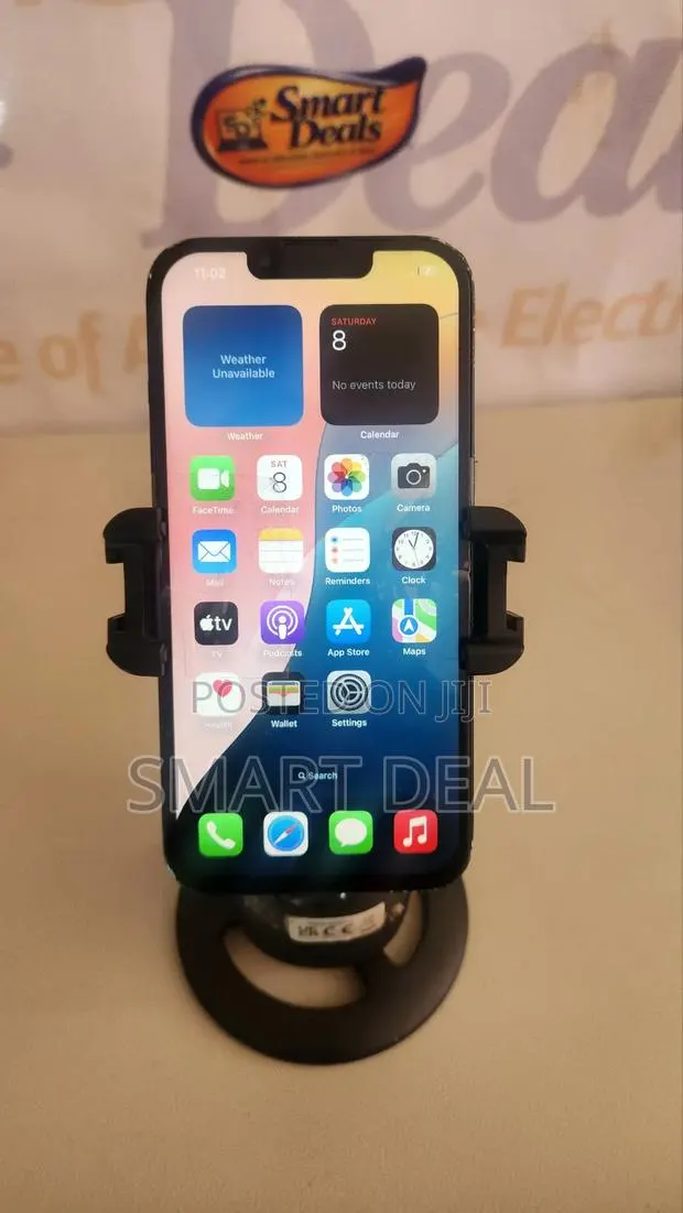 Apple iPhone 13 128 GB · Photo 1