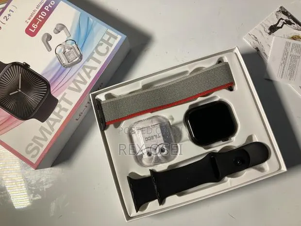 Smart Watch Plus Earbuds for Calling · Photo 1