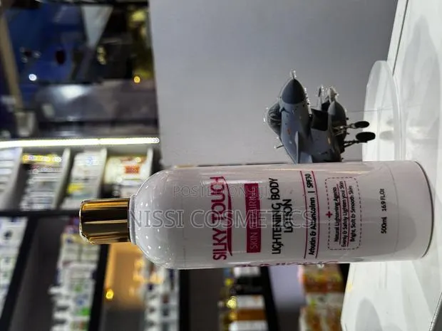 Silky Touch Body Lotion · Photo 1