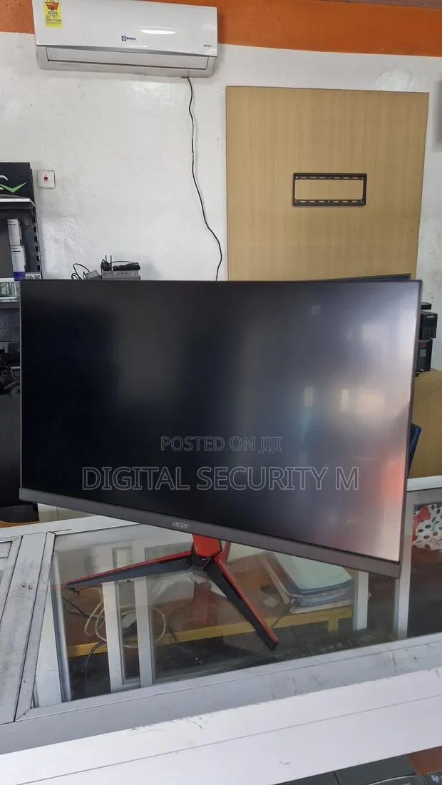 Acer Nitro · Photo 1