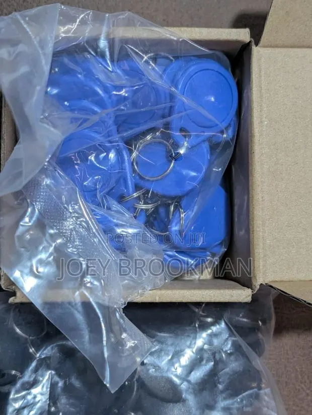 RFID Key Fobs IC Cards for Door Access 13.56MHz · Photo 1