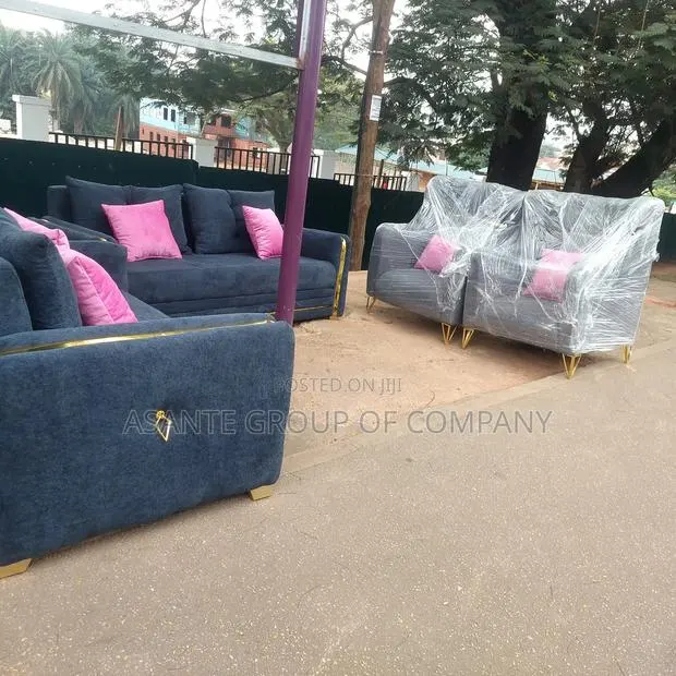 Living Room Sofa Furniture · Photo 1
