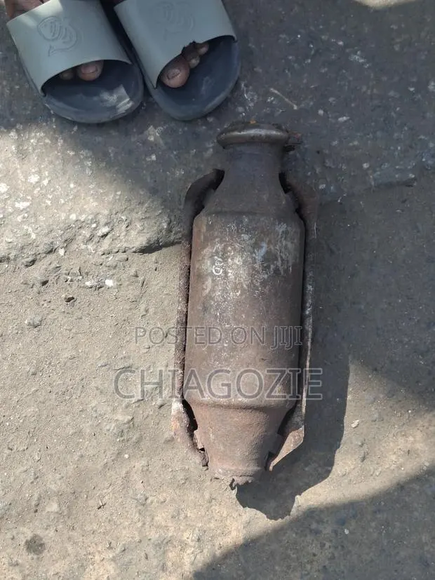 4 Bolt Hyundai · Photo 1