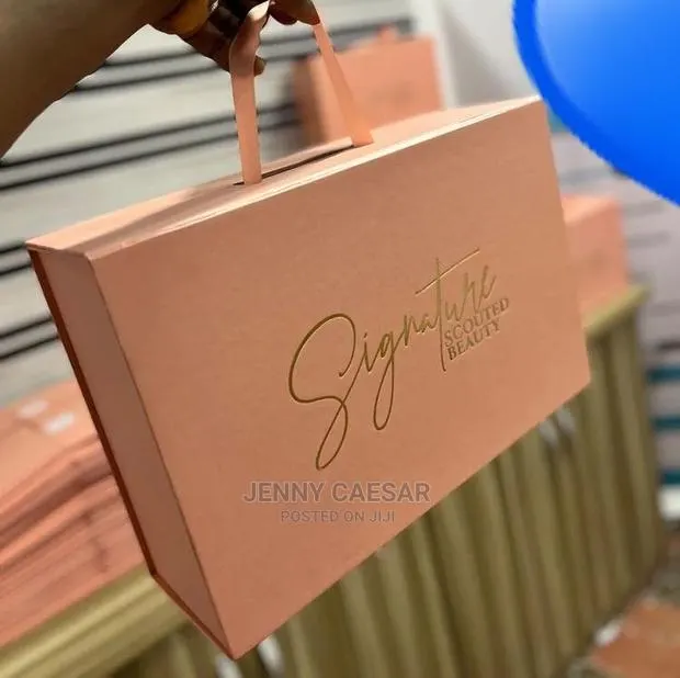 Premium Gift Boxes · Photo 1